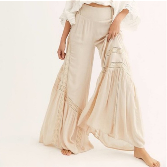 OFFER $68! NWT Free People Lace Pants - Picture 2 of 7